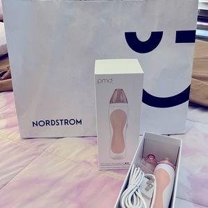 Pmd personal microdermabrasion pro  microderm pro